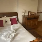 Le Manoir Lacalmontie * Vitrac (Cantal)
