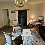 Villa Le Manoir Lacalmontie Vitrac (Cantal)