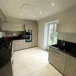 Le Manoir Lacalmontie Villa *